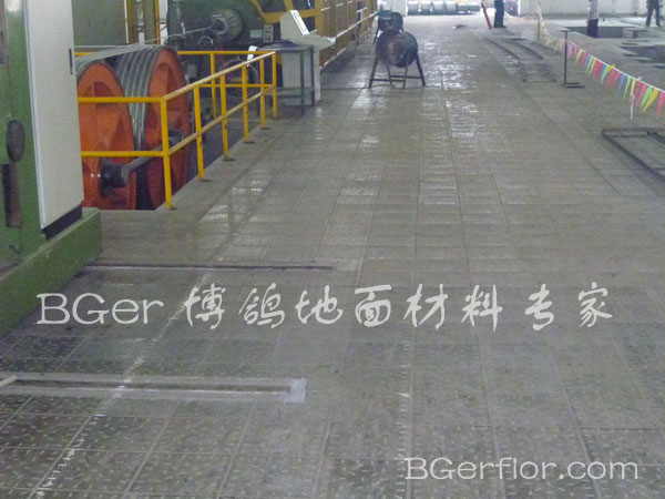 重型工廠車間鋼地板 超承重抗壓型 車間 廠房 工業(yè)金屬地板 防塵防起灰地板材料