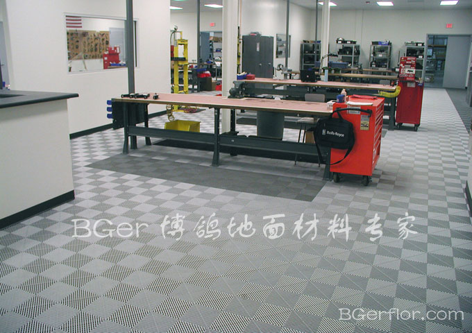 工業(yè)車間抗壓耐磨地板 工廠車間加工區(qū) 作業(yè)區(qū) 地墊地面鋪設材料 防滑 潔凈 快速鎖扣鋪裝